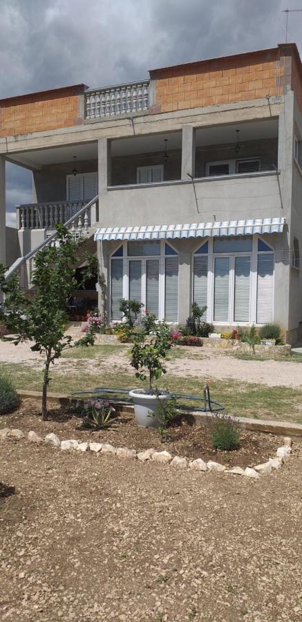 Apartments Mira Jadrtovac Exterior photo